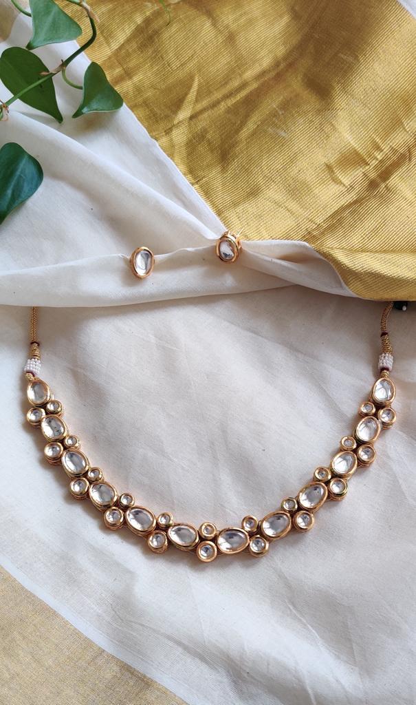 Elegant Classic Kundan Set