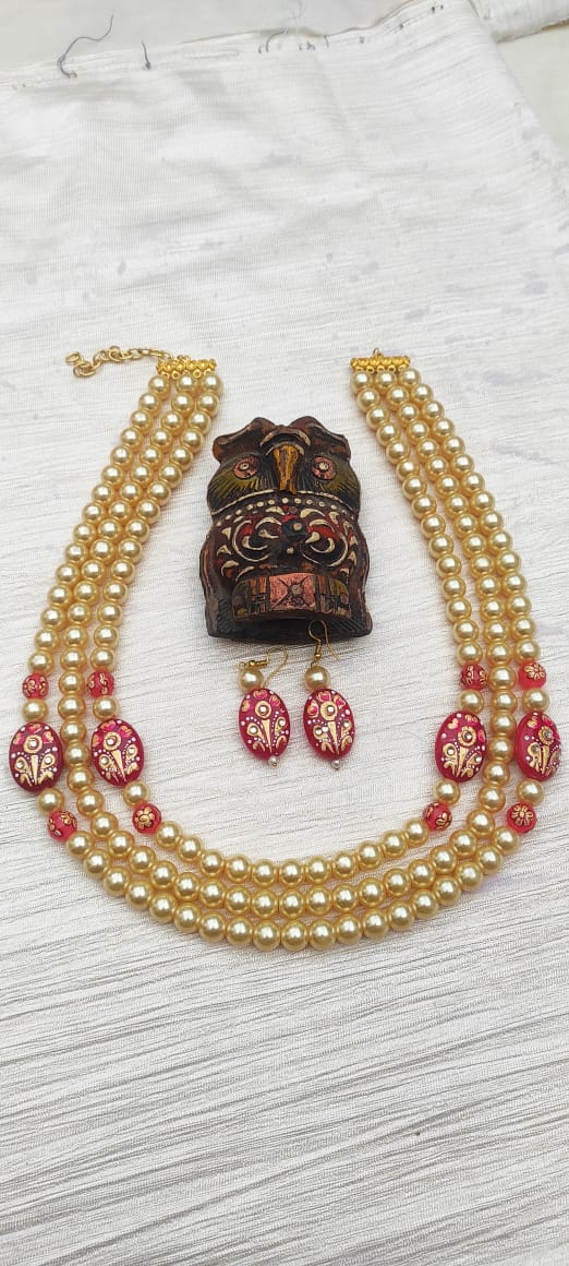 Royal Pearl & Meenakari Set