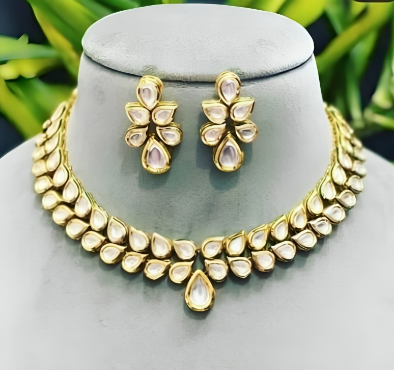 Royal Greenstone Bridal Set