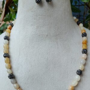 natural quartz single layer mala with meena earing