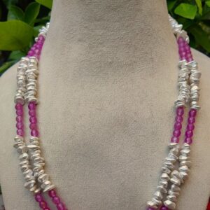 Tiwan Sheal Pearl Necklace