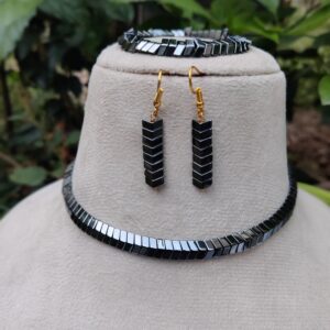 Chevron Elegance Jewelry Set with earing and braclate